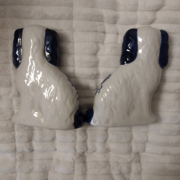 6" Tall Pair Of Blue & White Staffordshire Style Dogs - Picture 2 of 3